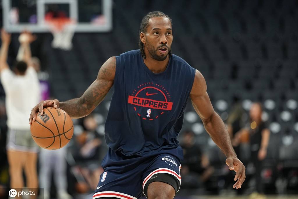重回多伦多？曝快船猛龙正商讨伦纳德交易